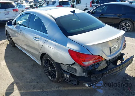 2015 Mercedes-Benz Cla 250 z USA, uszkodzony, nr VIN WDDSJ4EBXFN179091